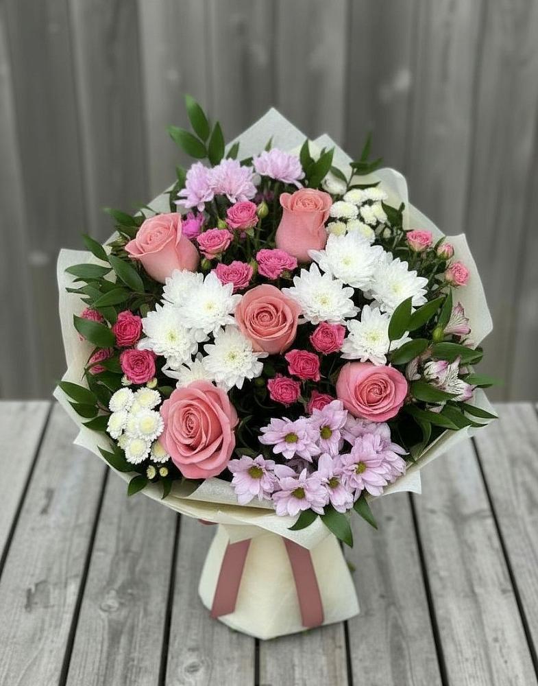 Букет цветов из: Альстромерии, Гвоздики, Розы и Хризантемы в Кукарино