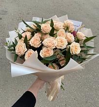 Букет Кремовые розы Латте в Кукарино