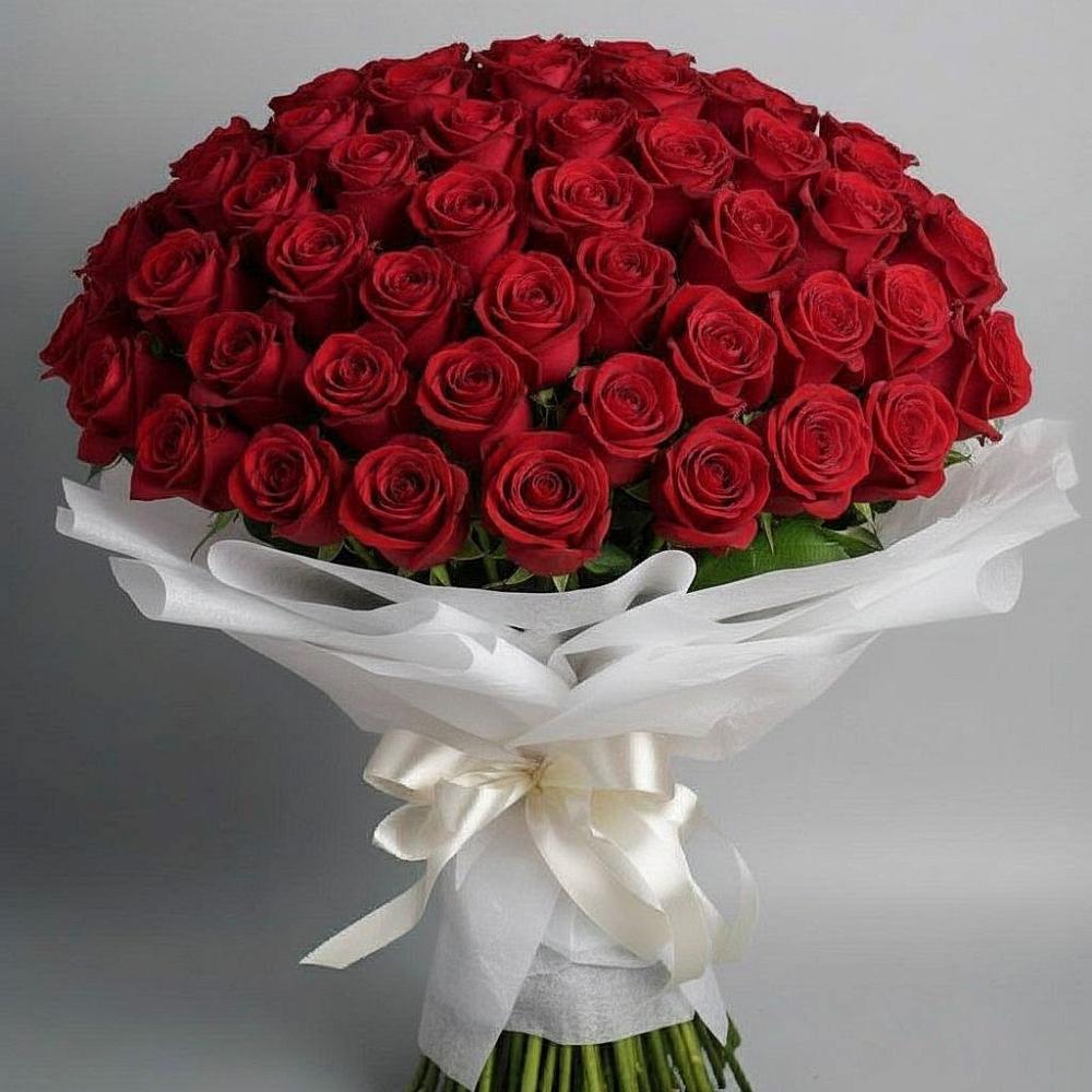 Букет 101 Красная роза Блэк Мэджик в Кукарино