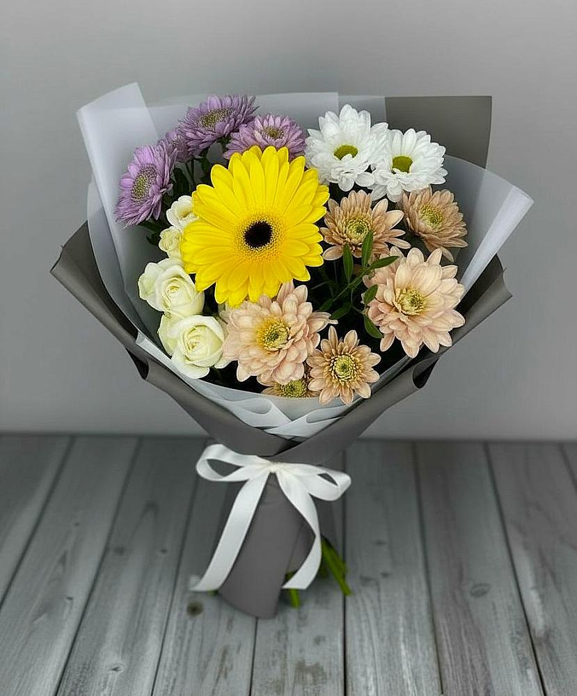 Букет цветов из: Розы, Герберы и Хризантемы в Кукарино