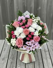 Букет цветов из:  Альстромерии, Гвоздики, Розы и Хризантемы в Кукарино