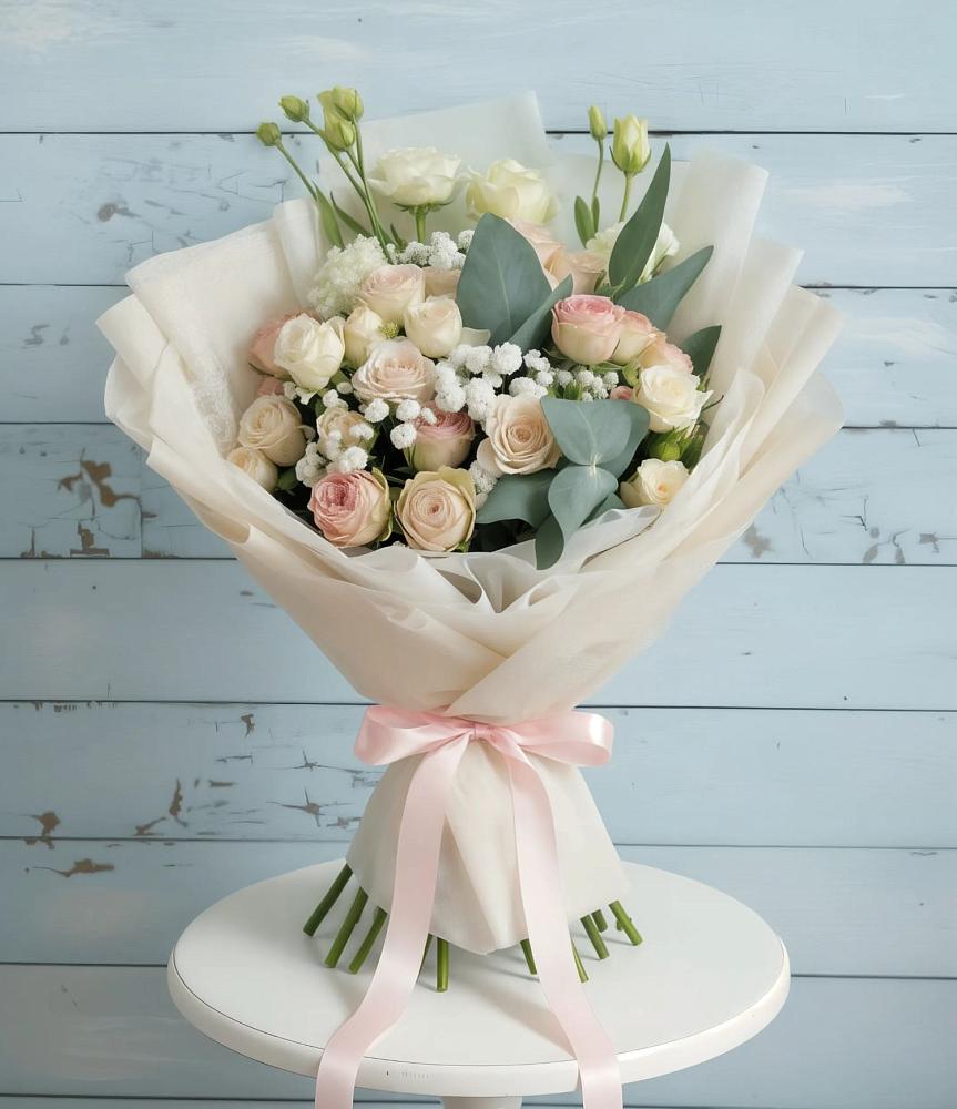 Букет цветов из: Розы и Лизиантусы в Кукарино