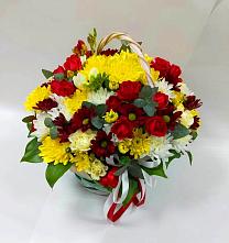 Цветочная композиция из Хризантемы и Розы в корзине в Кукарино