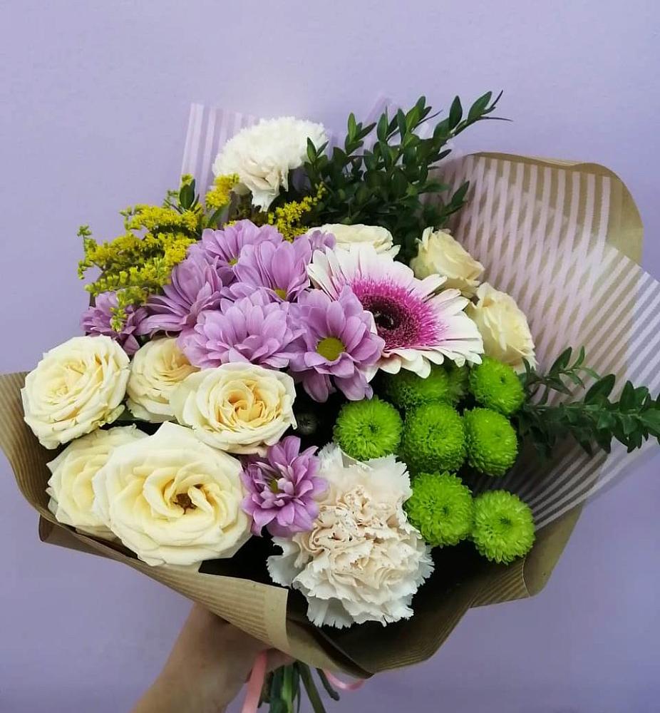 Букет цветов из: Хризантемы, Розы, Гвоздики и Герберы в Кукарино