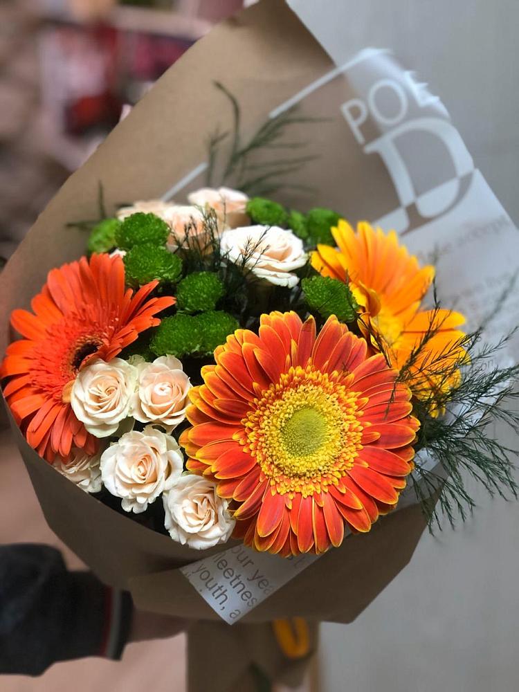 Букет цветов из: Герберы, Хризантемы и Розы в Кукарино