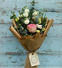Букет цветов из:  Розы и Лизиантусы в Кукарино